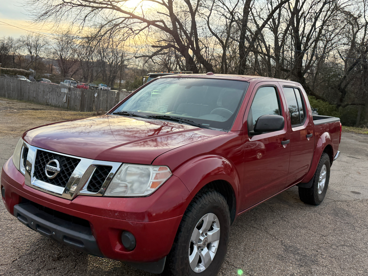 Nissan Frontier S Crew Cab 2WD 2013