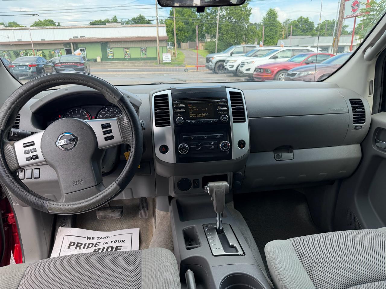 Nissan Frontier S Crew Cab 2WD 2013