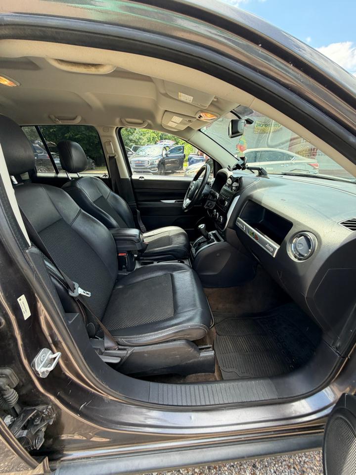 Jeep Compass Latitude FWD 2015