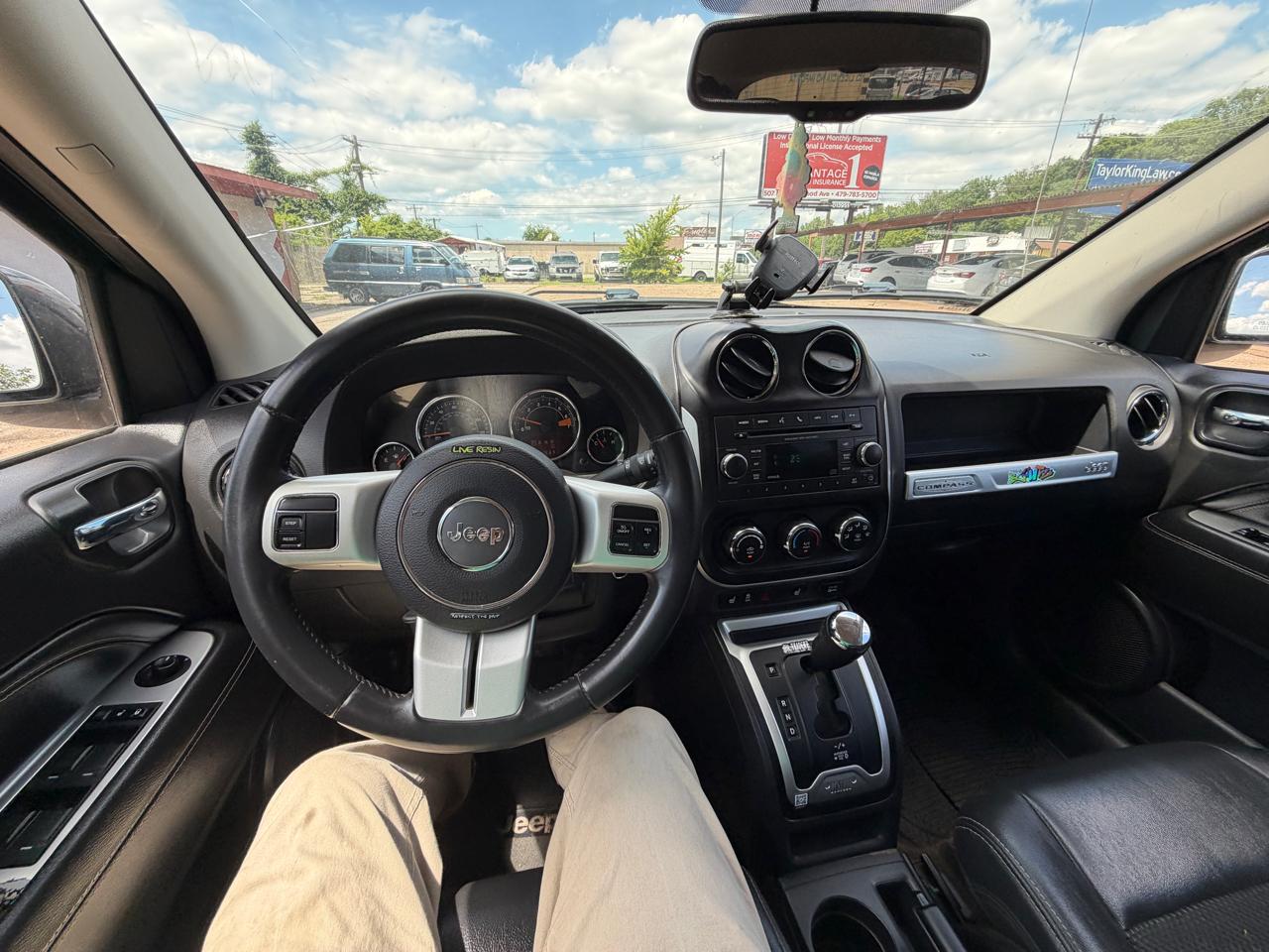 Jeep Compass Latitude FWD 2015