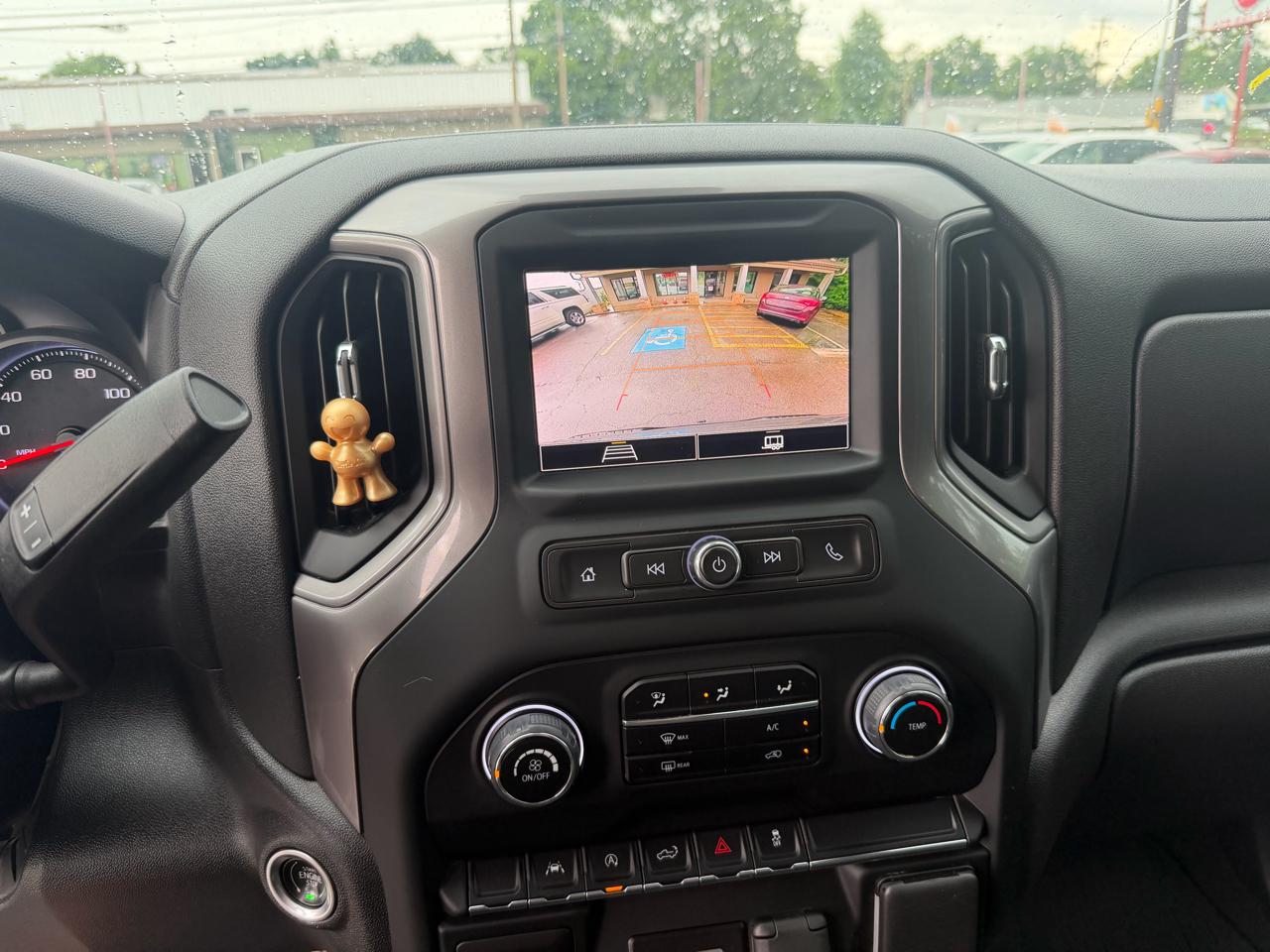 Chevrolet Silverado 1500 Custom Crew Cab 4WD 2023