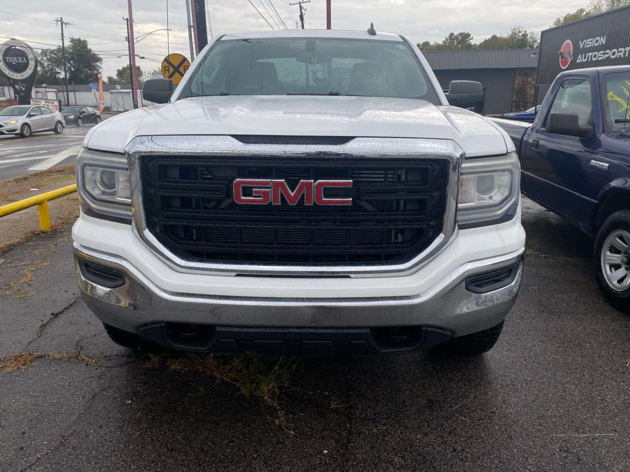 GMC Sierra 1500 Base Double Cab 4WD 2016 GMC Sierra 1500 Base Double Cab 4WD 2016
