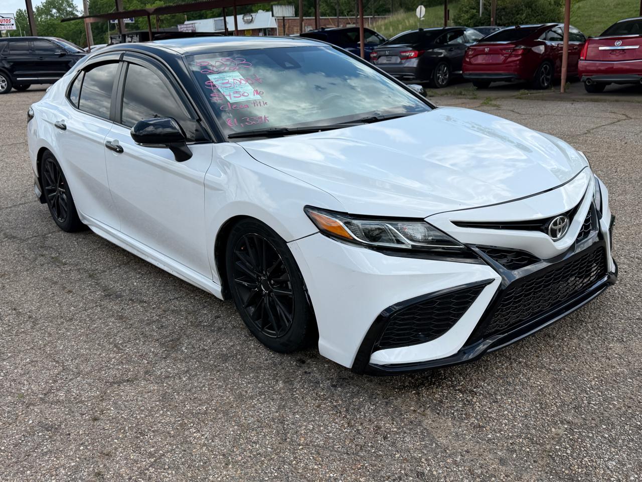 Toyota Camry SE 2023