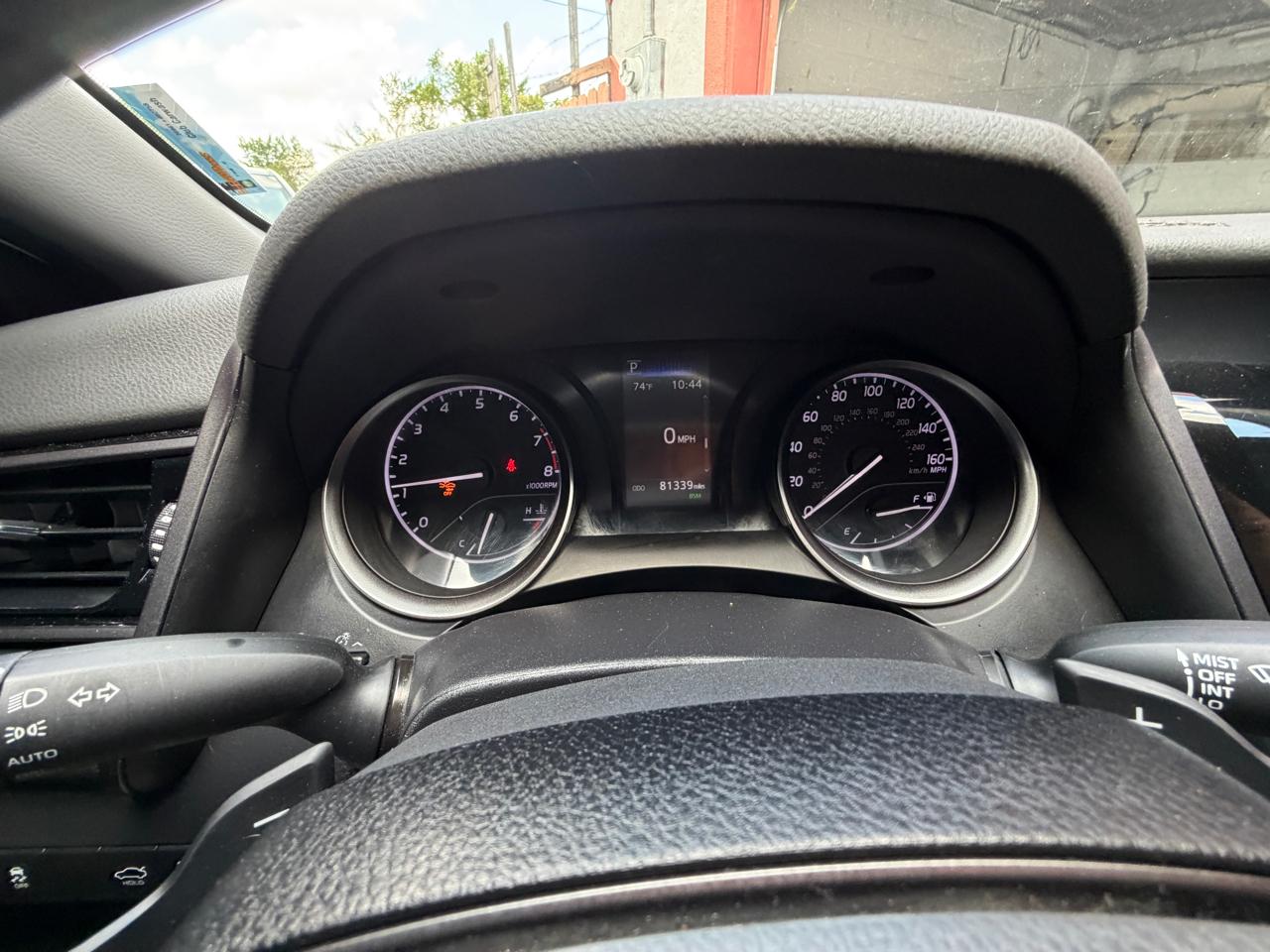 Toyota Camry SE 2023