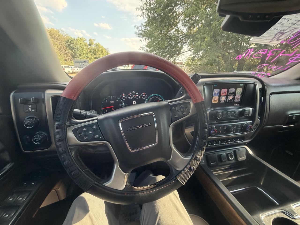 GMC Sierra 1500 4WD Crew Cab 143.5" Denali 2018
