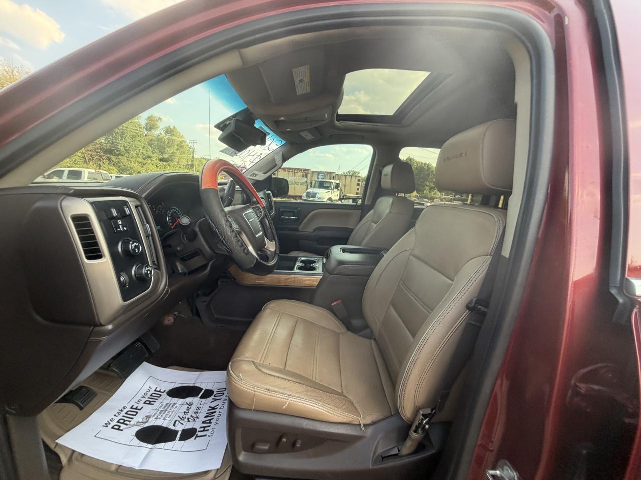 GMC Sierra 1500 4WD Crew Cab 143.5" Denali 2018