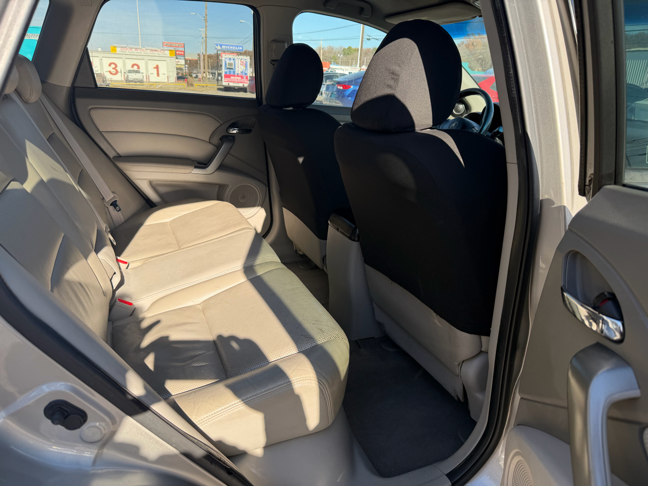 Acura RDX 5-Spd AT 2011