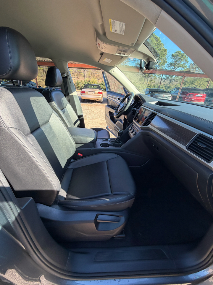 Volkswagen Atlas V6 SE w/Technology 2019