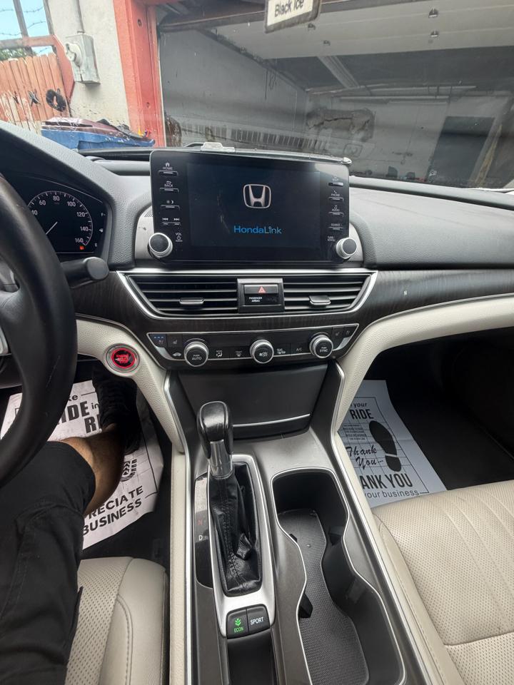 Honda Accord Touring CVT 2018