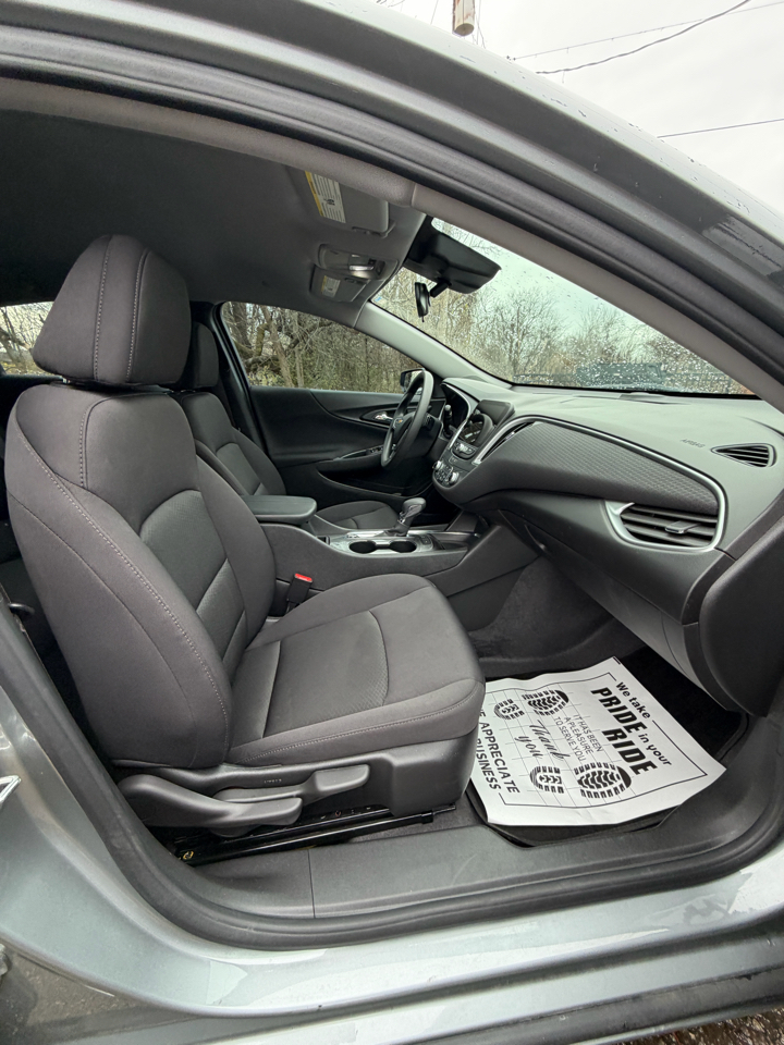 Chevrolet Malibu 1LT 2024