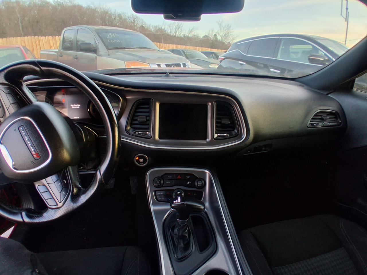 Dodge Challenger SXT 2022