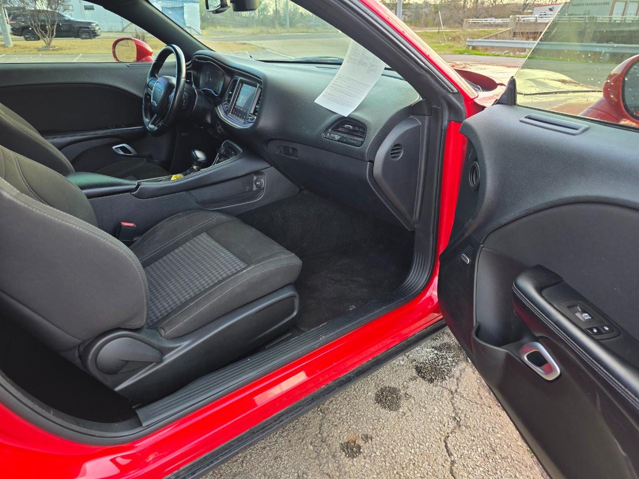 Dodge Challenger SXT 2022