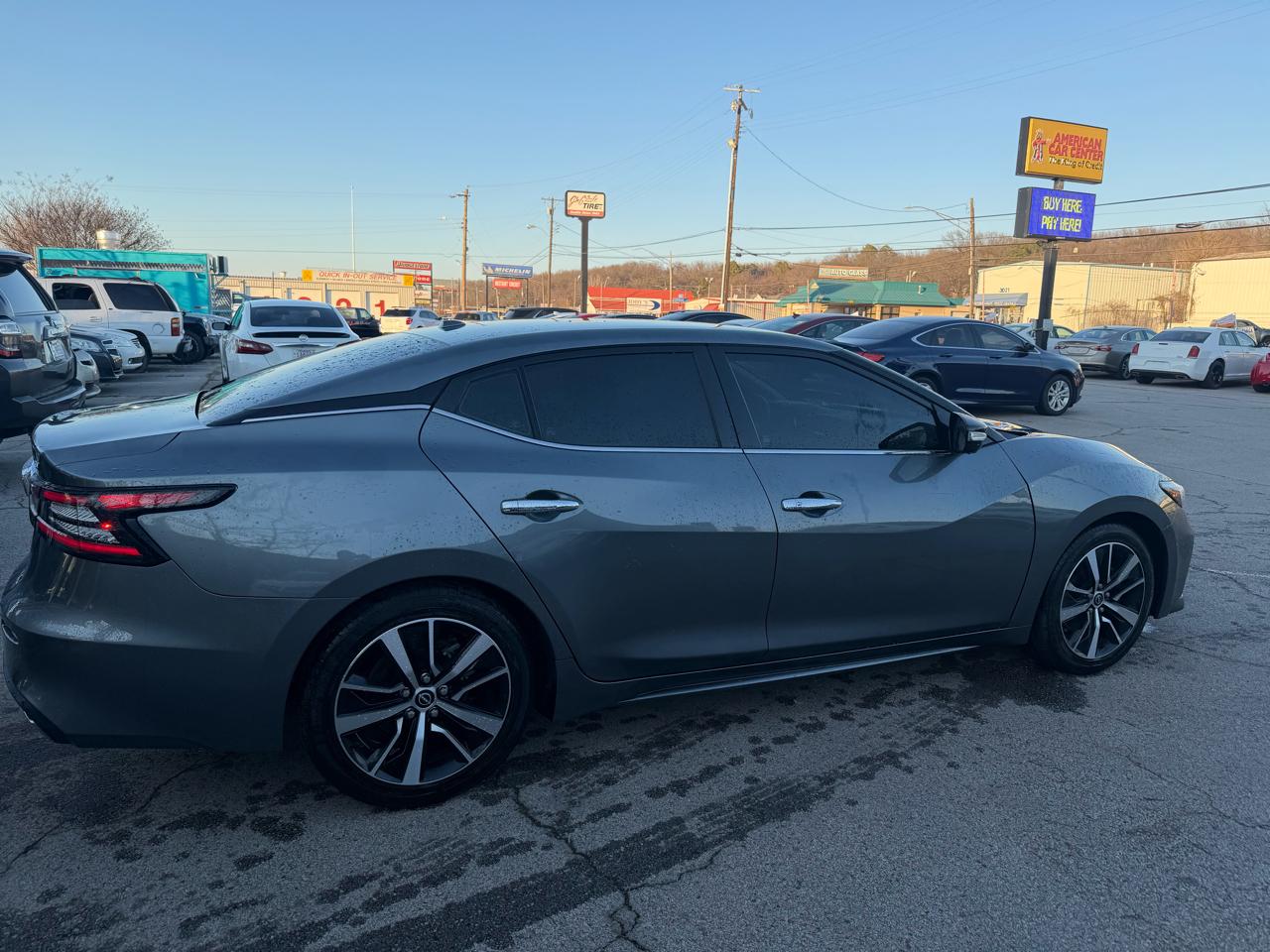 Nissan Maxima 3.5 SV 2023