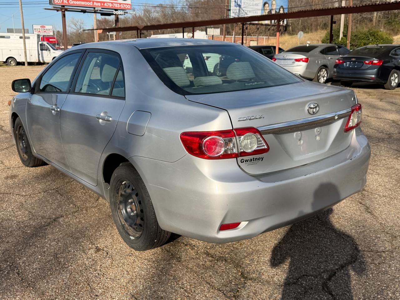 Toyota Corolla S 5-Speed MT 2012