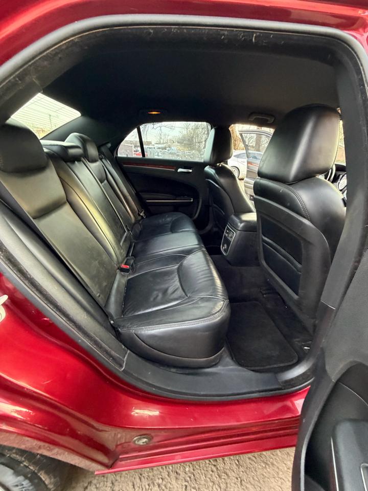 Chrysler 300 RWD 2013