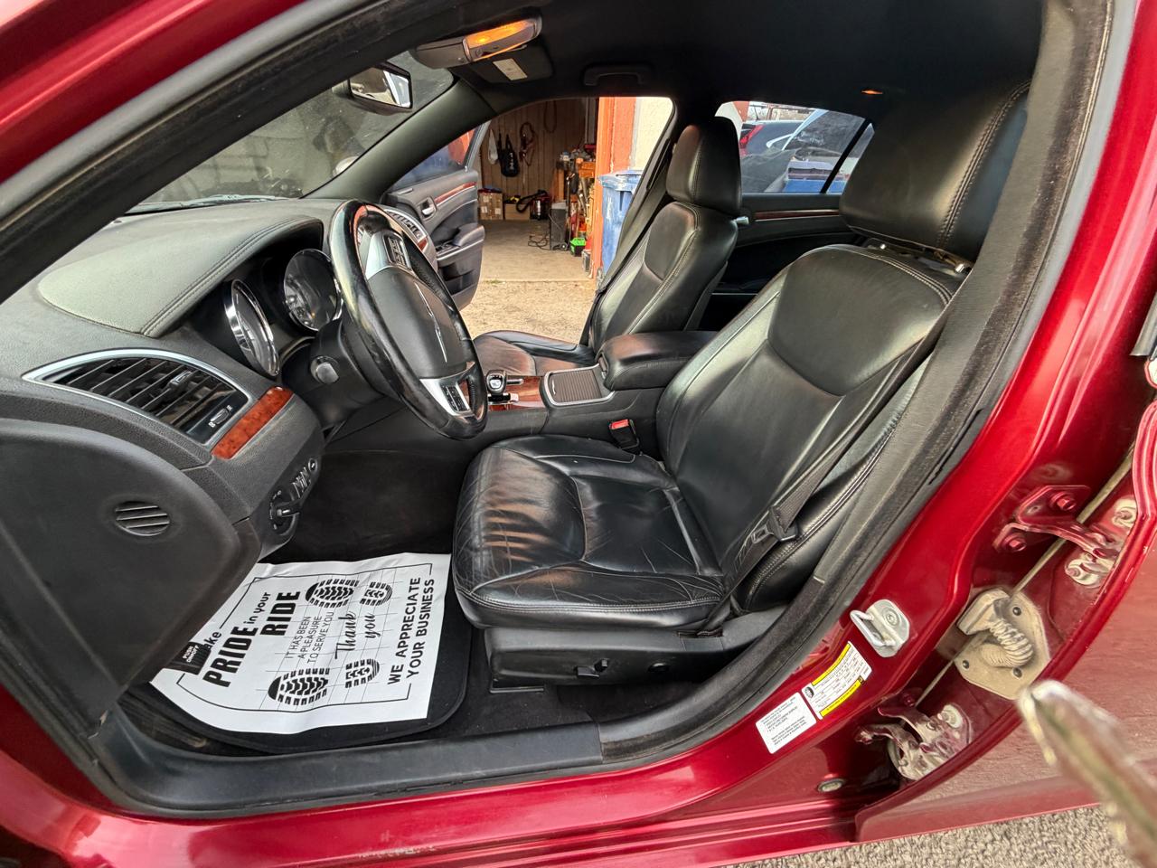 Chrysler 300 RWD 2013