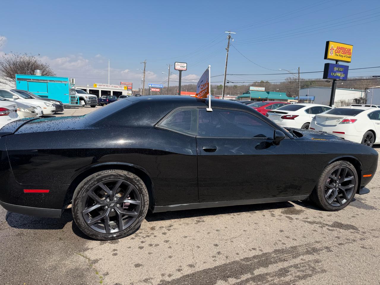 Dodge Challenger SXT 2021