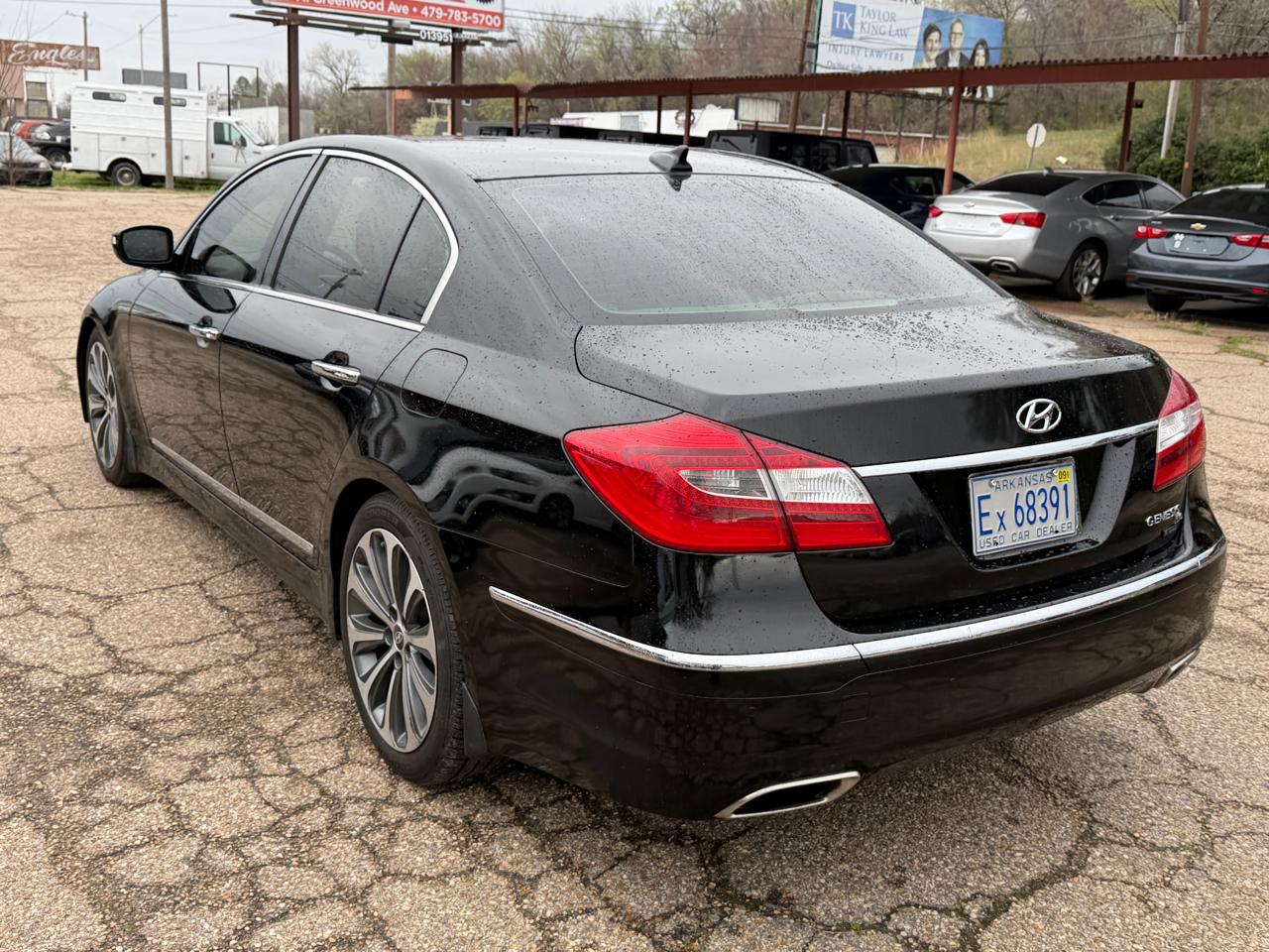 Hyundai Genesis 5.0L R-Spec 2013