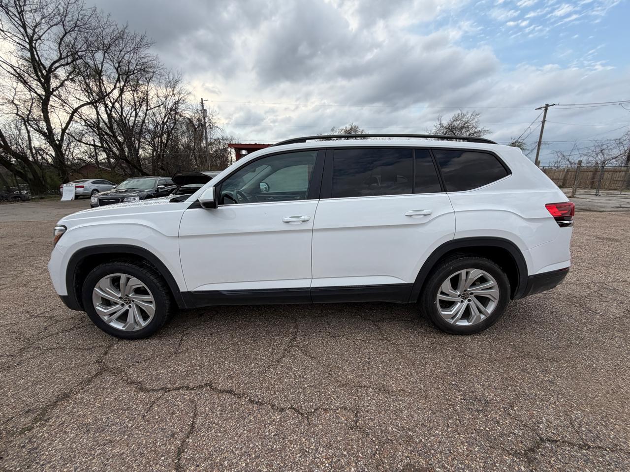 Volkswagen Atlas V6 SE w/Technology 2021