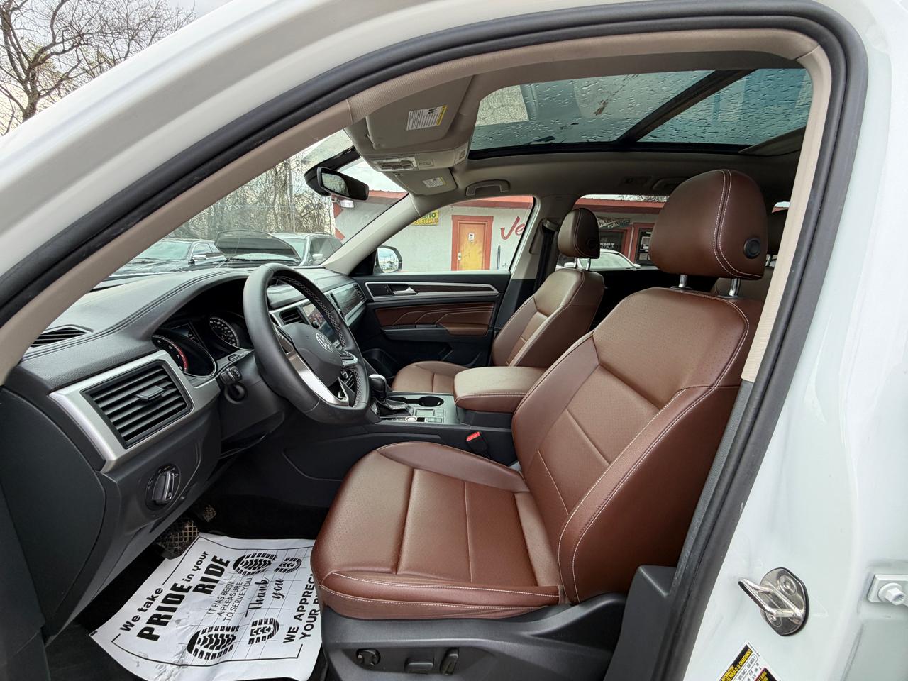 Volkswagen Atlas V6 SE w/Technology 2021