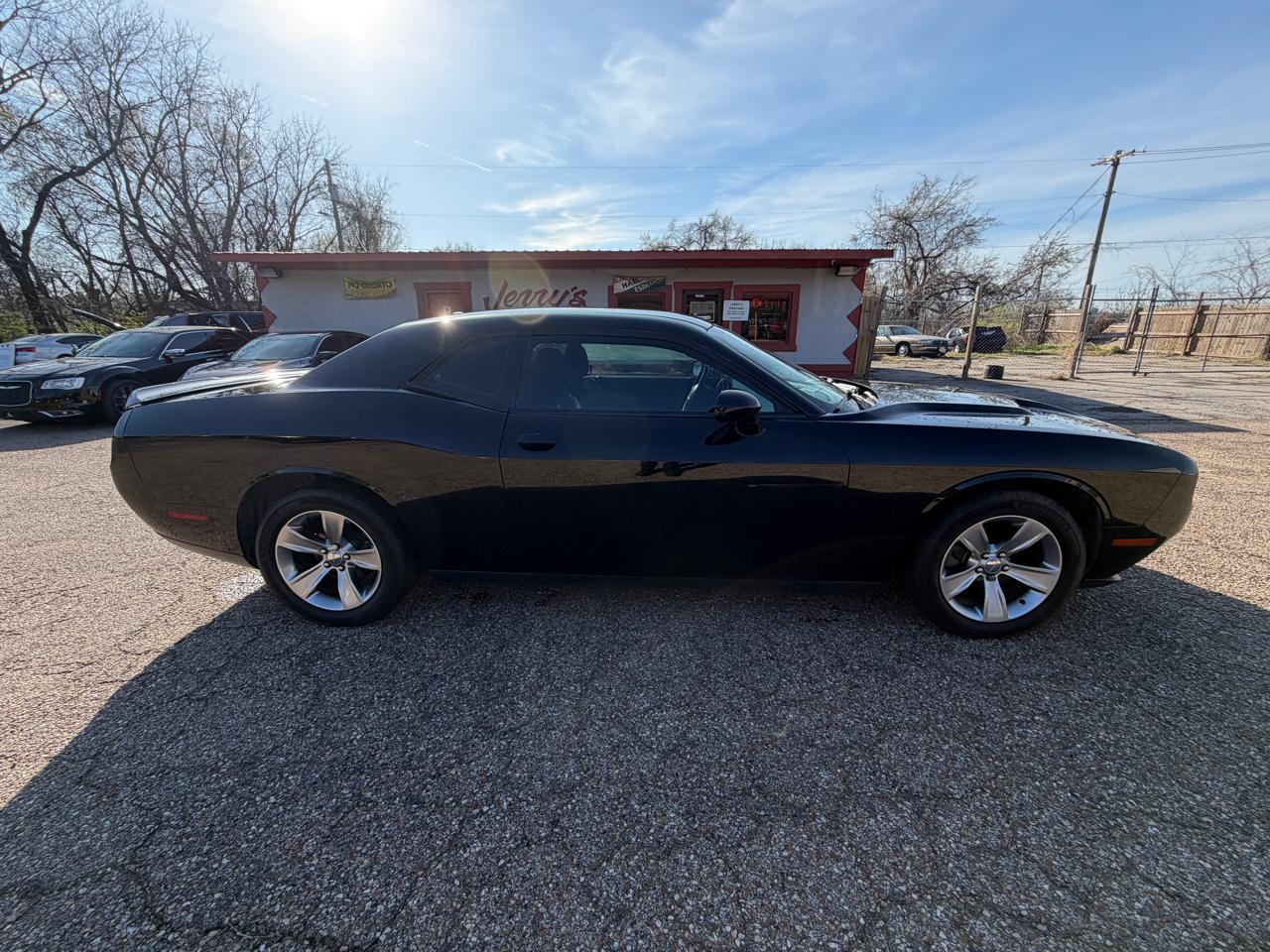 Dodge Challenger SXT 2019