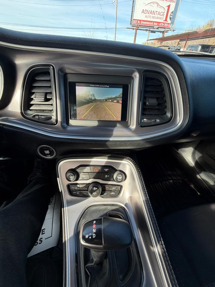 Dodge Challenger SXT 2019