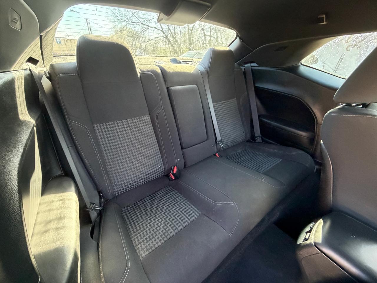 Dodge Challenger SXT 2019