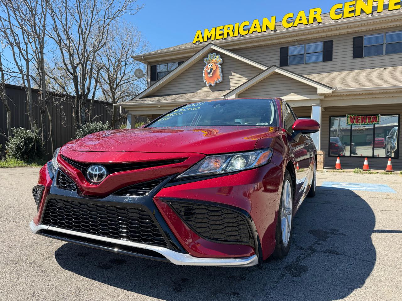 Toyota Camry LE 2021