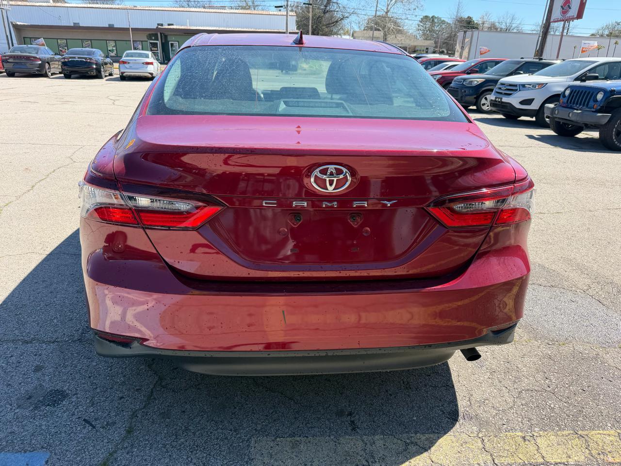 Toyota Camry LE 2021