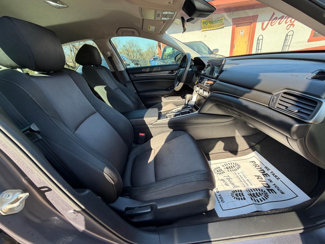 Honda Accord LX CVT 2019