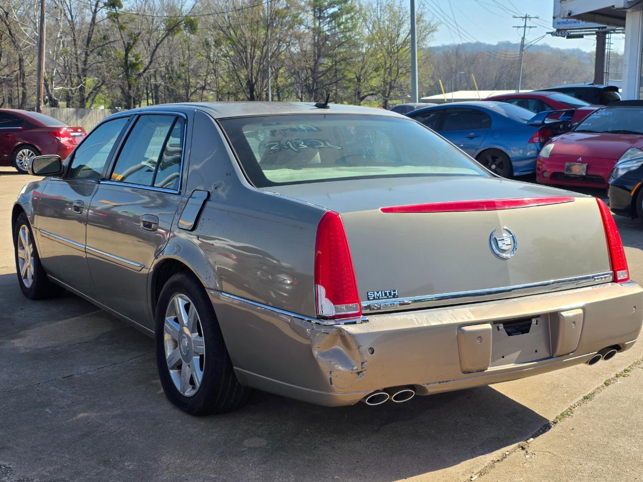 Cadillac DTS Sedan 2006