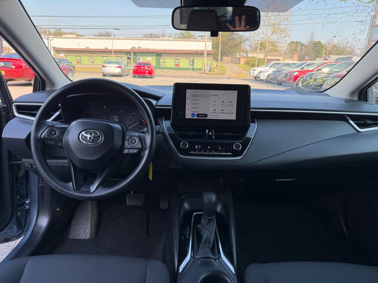 Toyota Corolla LE 2023