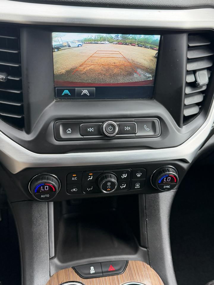 GMC Acadia SLE-1 FWD 2019