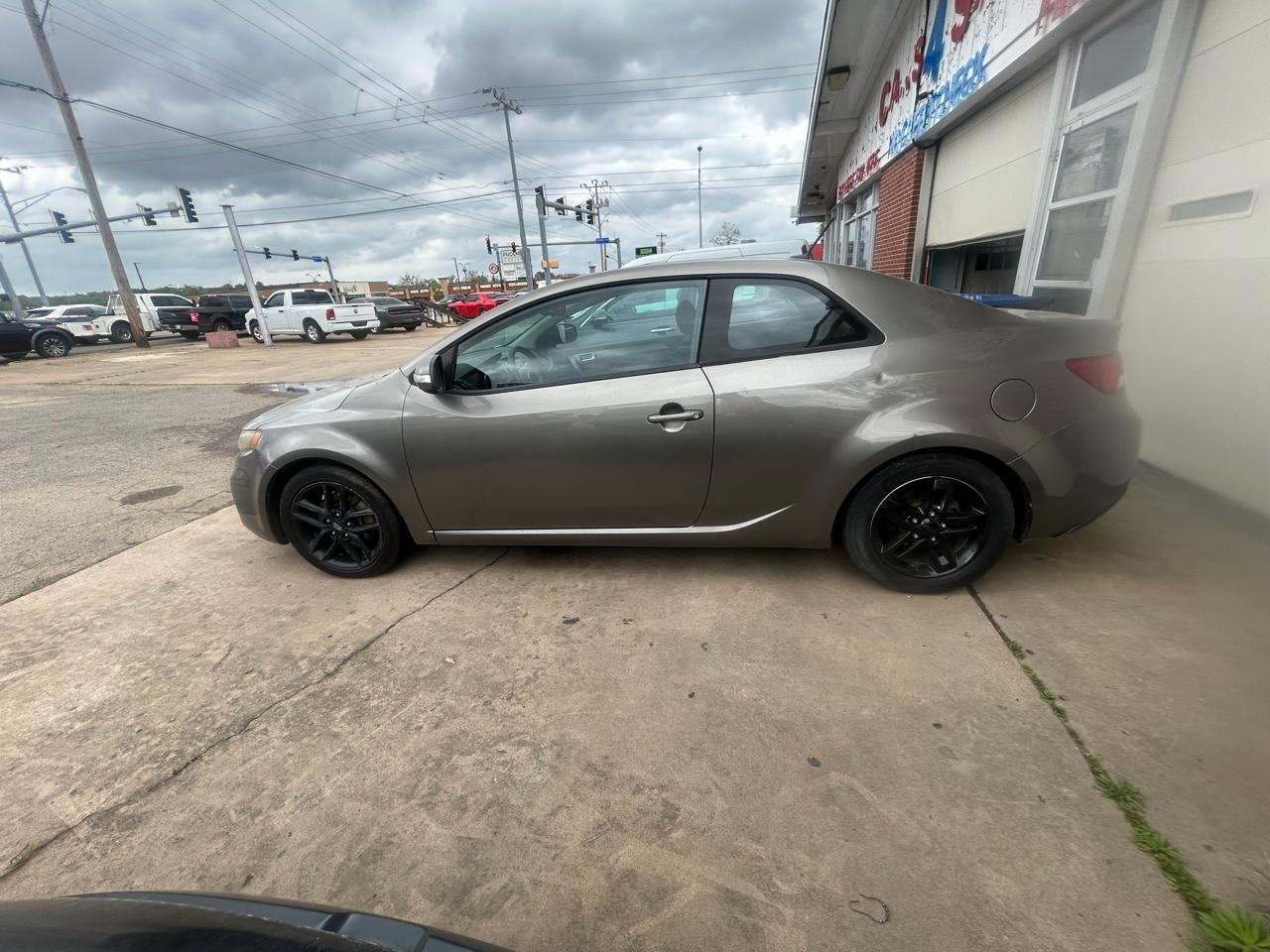 2010 Kia Forte Koup SX