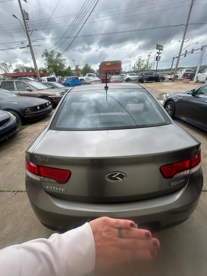 Kia Forte Koup SX 2010