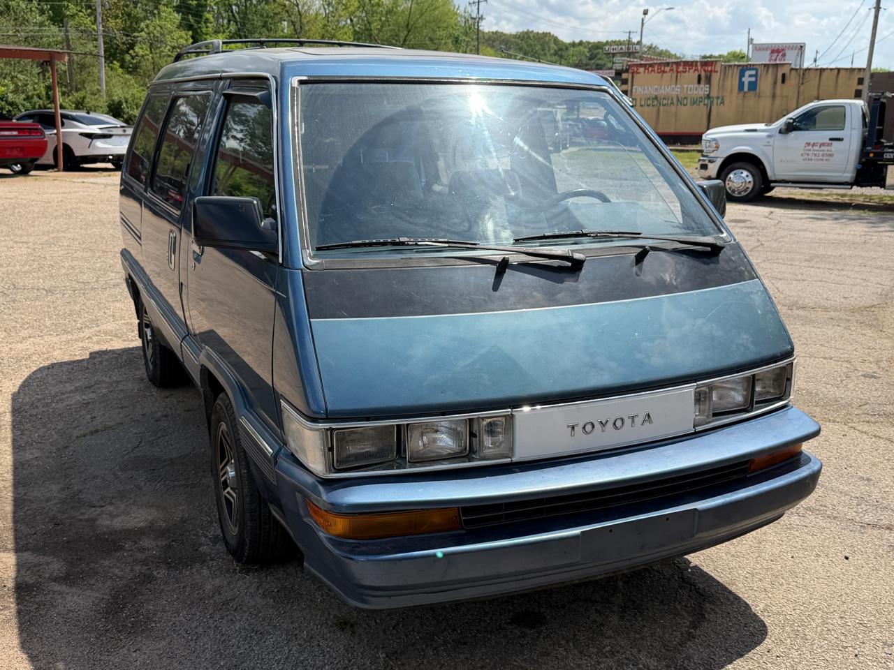 Toyota Van LE 1989