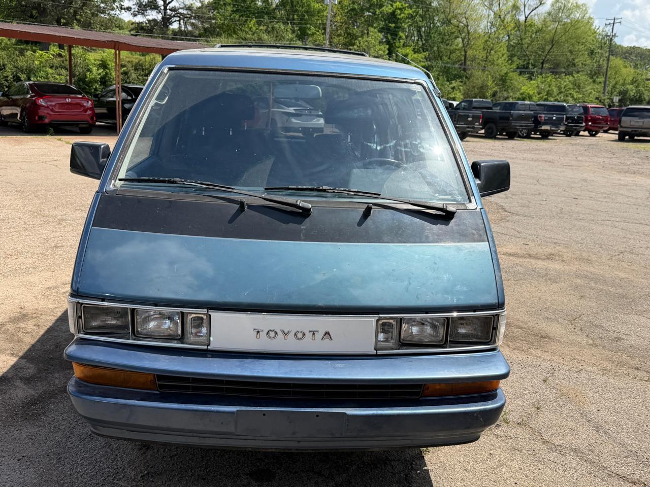 Toyota Van LE 1989