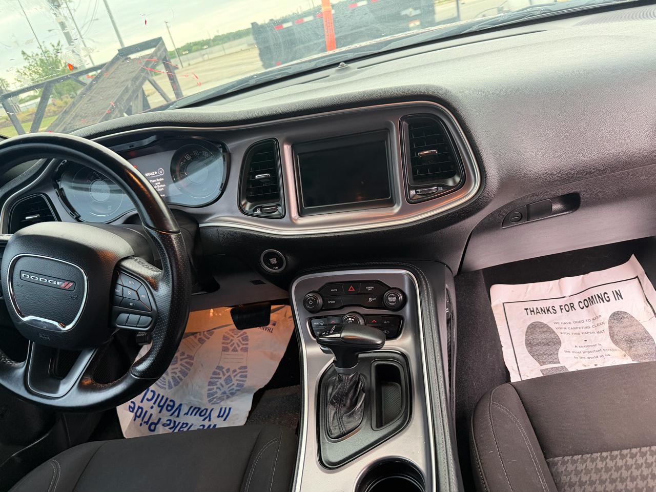 Dodge Challenger SXT 2022