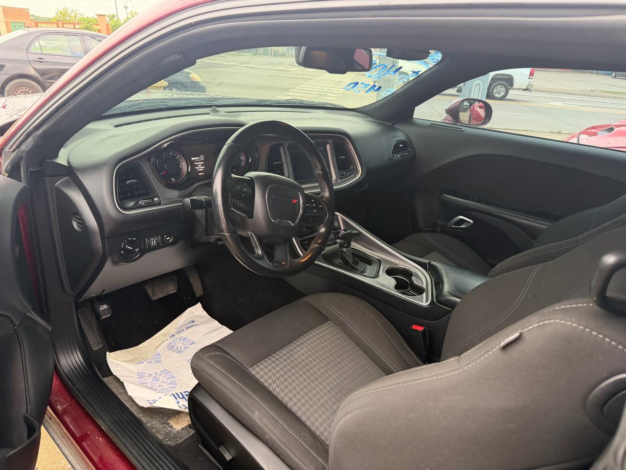 Dodge Challenger SXT 2022