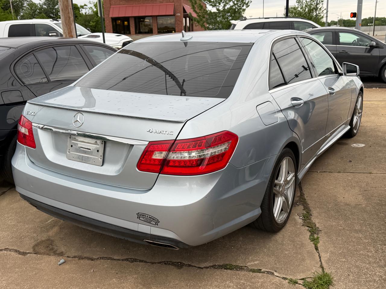 Mercedes-Benz E-Class E350 4MATIC Sedan 2013