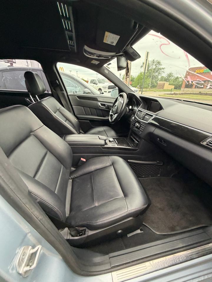 Mercedes-Benz E-Class E350 4MATIC Sedan 2013