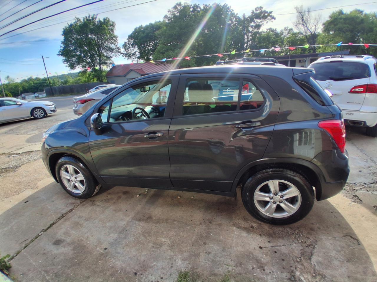 2020 Chevrolet Trax LS FWD