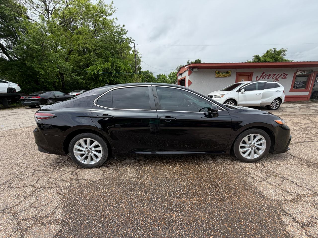 Toyota Camry LE 2023