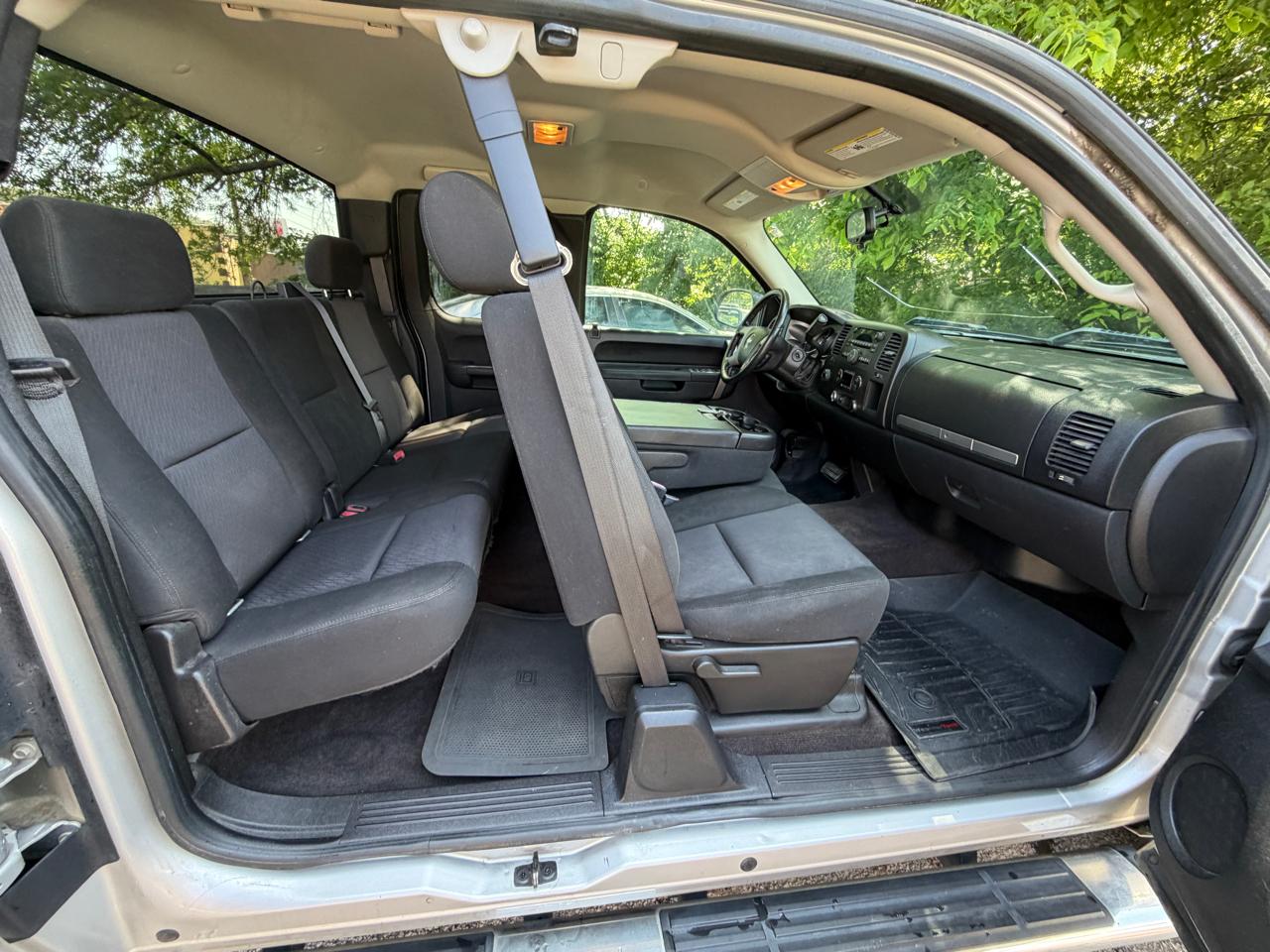 Chevrolet Silverado 1500 LT1 Extended Cab Long Box 4WD 2010