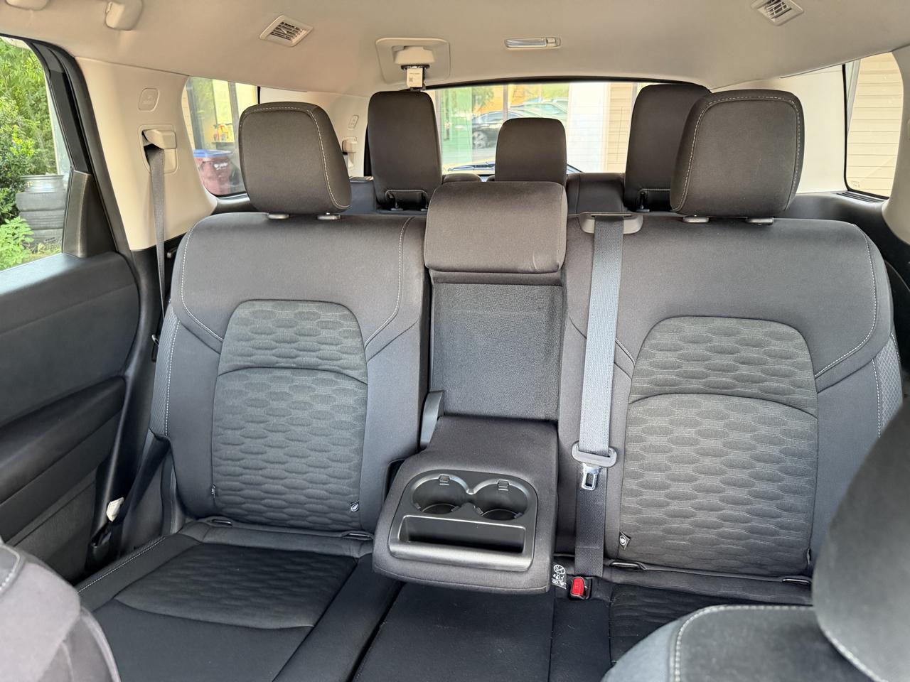 Nissan Pathfinder SV 4WD 2024