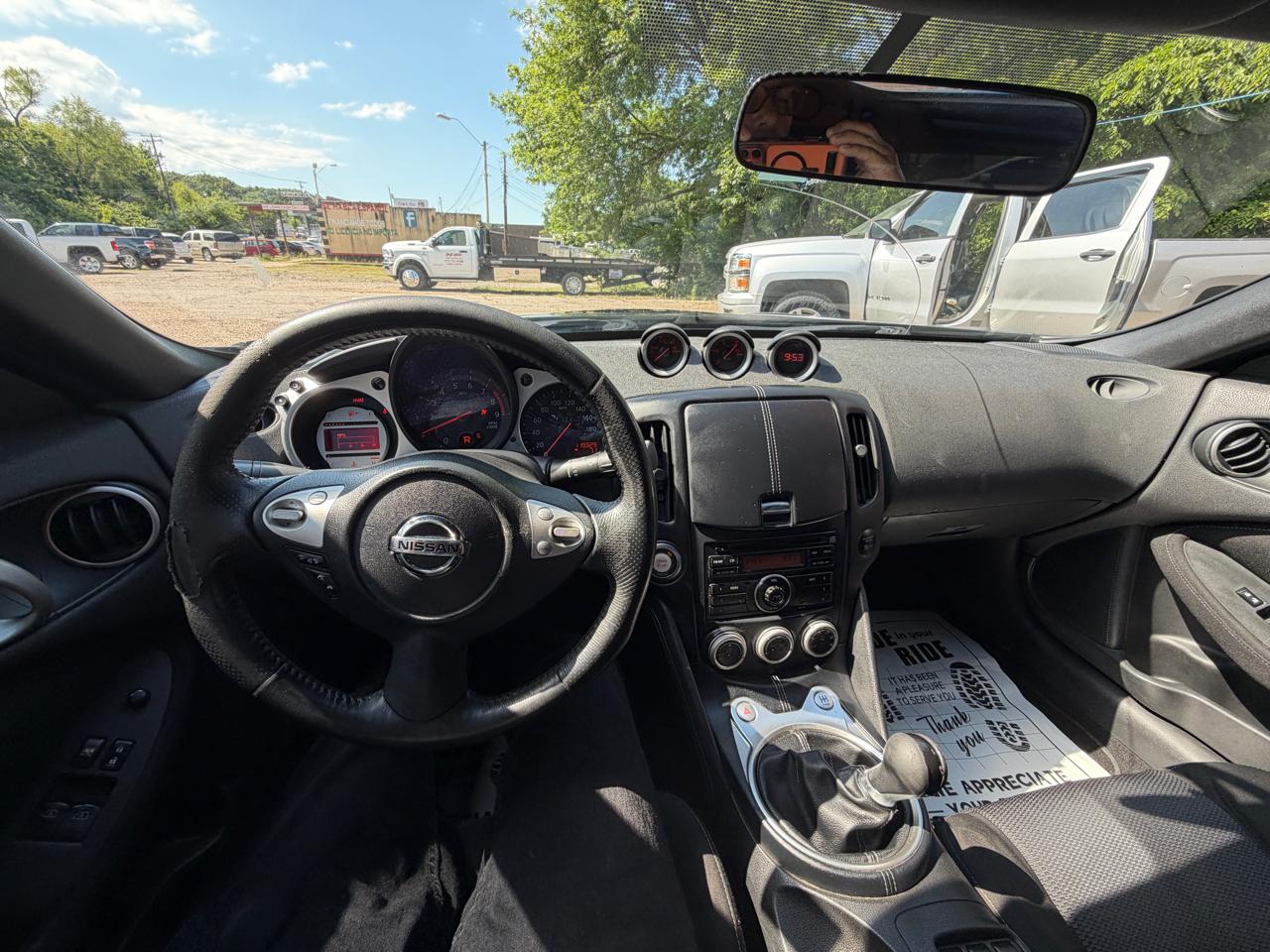 Nissan 370Z Coupe 2009