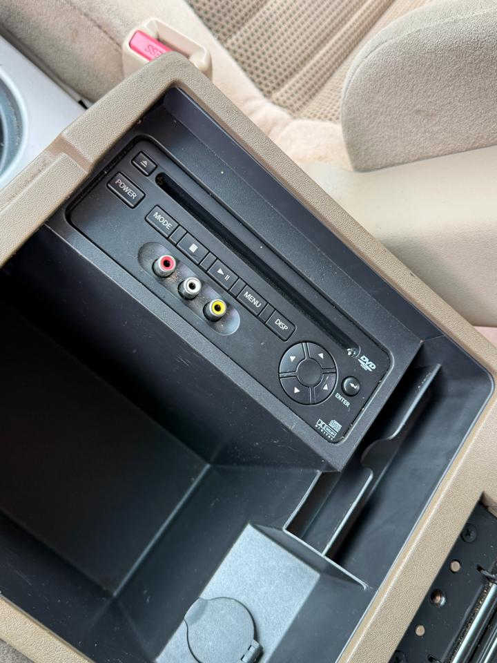 Nissan Pathfinder LE 2WD 2006