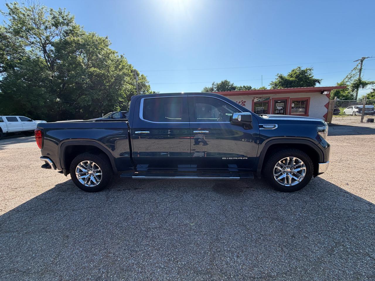 GMC Sierra 1500 Limited SLT Crew Cab Short Box 2WD 2022
