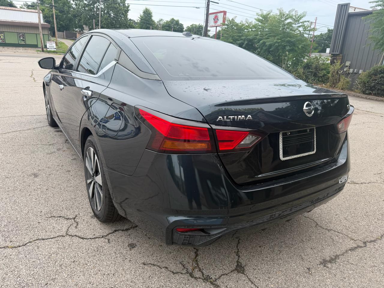 Nissan Altima 2.5 SV 2021
