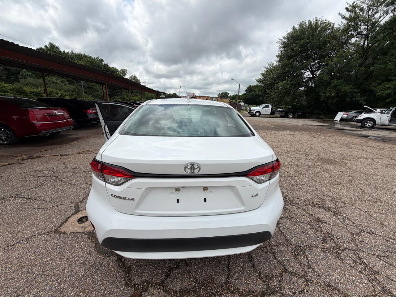 Toyota Corolla LE 2021